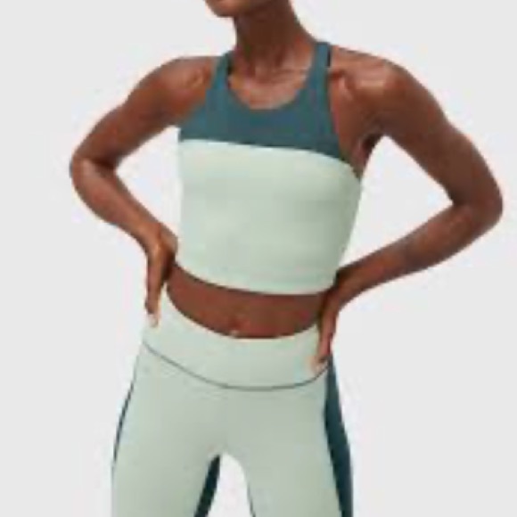 Outdoor Voices Move Free TechSweat Crop Top large - Picture 2 of 16